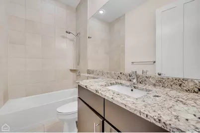 2024 N California Avenue #2E, Chicago, IL 60647 - Photo 13