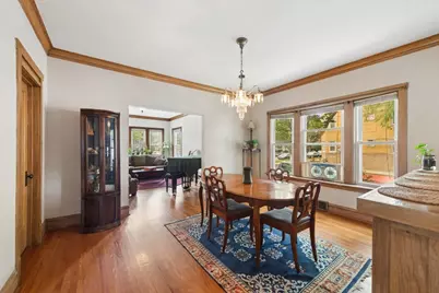 5058 W Barry Avenue, Chicago, IL 60641 - Photo 7
