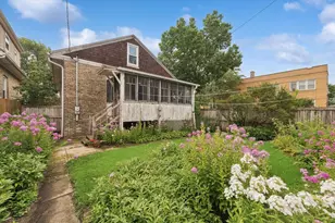 5058 W Barry Ave, Chicago, IL 60641 - Photo 23