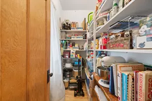 5058 W Barry Ave, Chicago, IL 60641 - Photo 11