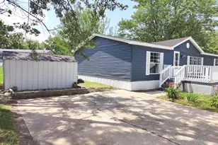 2464 E 29th Rd, Seneca, IL 61360 - Photo 3