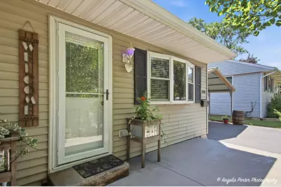 1080 Larkdale Row, Wauconda, IL 60084 - Photo 5