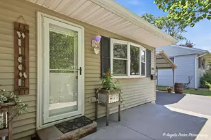 1080 Larkdale Row, Wauconda, IL 60084 - Photo 5