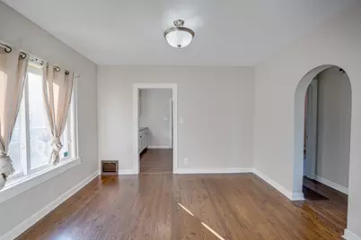 563 S Lake Street, Aurora, IL 60506 - Photo 7