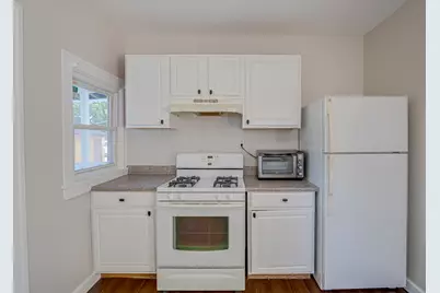 563 S Lake Street, Aurora, IL 60506 - Photo 5
