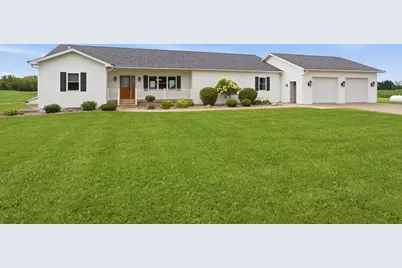 2127 75th Avenue, Aledo, IL 61231 - Photo 1