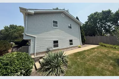 24337 S Valley Drive, Channahon, IL 60410 - Photo 3