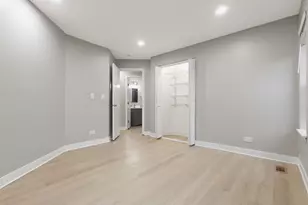 [Address not provided], Streamwood, IL 60107 - Photo 19