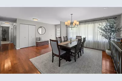 410 S Wilke Road, Palatine, IL 60074 - Photo 7