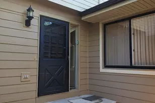 703 Mallard Ln, Deerfield, IL 60015 - Photo 3