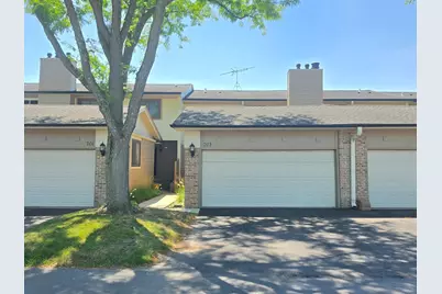 703 Mallard Lane, Deerfield, IL 60015 - Photo 1