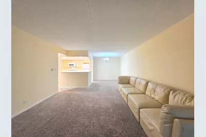 350 Plum Creek Drive #406, Wheeling, IL 60090 - Photo 21