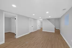 5755 W Eddy St, Chicago, IL 60634 - Photo 27