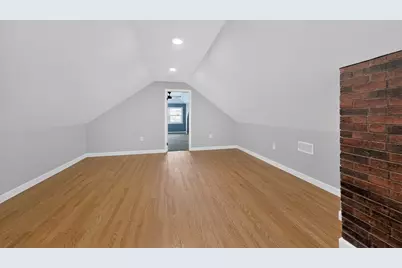 5755 W Eddy Street, Chicago, IL 60634 - Photo 25
