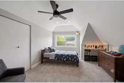 5755 W Eddy Street, Chicago, IL 60634 - Photo 21