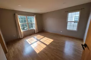 238 Williamsburg Ct, Romeoville, IL 60446 - Photo 15