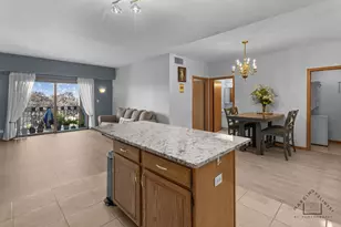 7410 W Lawrence Ave, Harwood Heights, IL 60706 - Photo 11