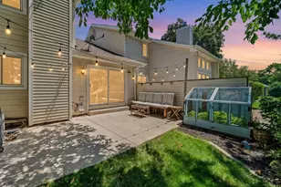 4S780 Pinehurst Dr, Naperville, IL 60563 - Photo 3