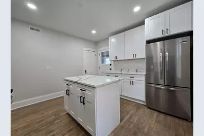 4140 N Marmora Avenue, Chicago, IL 60634 - Photo 17