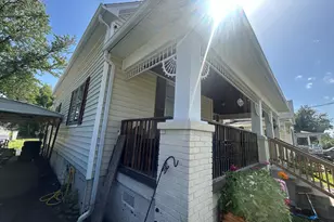107 W Lincoln St, Harrisburg, IL 62946 - Photo 3