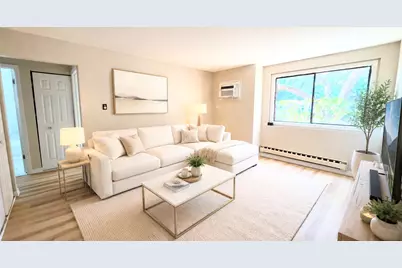 160 Dunteman Drive #102, Glendale Heights, IL 60139 - Photo 3