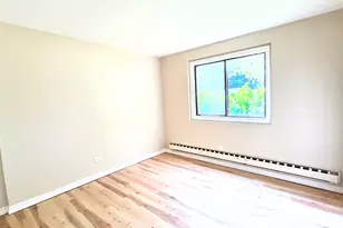 160 Dunteman Dr, Glendale Heights, IL 60139 - Photo 21