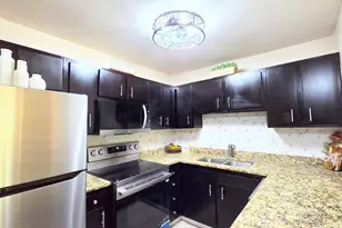 160 Dunteman Dr, Glendale Heights, IL 60139 - Photo 19