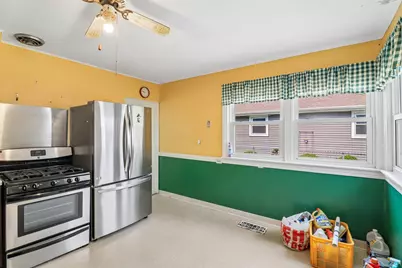2206 Hawk Lane, Rolling Meadows, IL 60008 - Photo 7