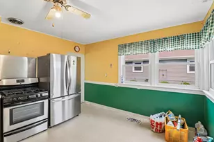 2206 Hawk Ln, Rolling Meadows, IL 60008 - Photo 7