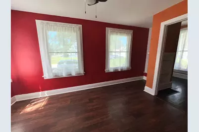 419-421 N Spring Street, Elgin, IL 60120 - Photo 31