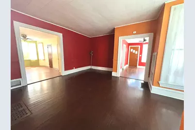 419-421 N Spring Street, Elgin, IL 60120 - Photo 25