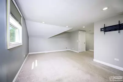 220 Green Valley Drive, Lombard, IL 60148 - Photo 17