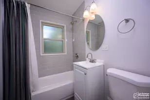 220 Green Valley Dr, Lombard, IL 60148 - Photo 13