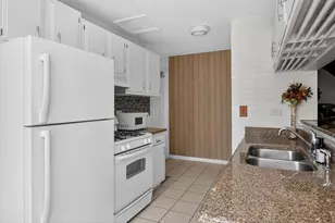 419 Sidney Ave, Glendale Heights, IL 60139 - Photo 7