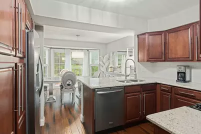 282 Lorraine Circle, Bloomingdale, IL 60108 - Photo 7
