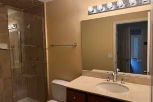 2035 S Indiana Ave, Chicago, IL 60616 - Photo 9