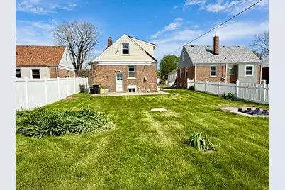 17826 School Street, Lansing, IL 60438 - Photo 3