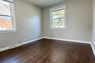 17826 School St, Lansing, IL 60438 - Photo 7