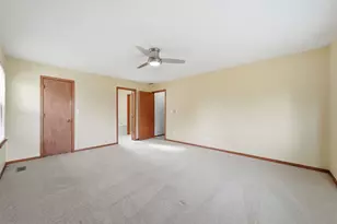 [Address not provided], Hanover Park, IL 60133 - Photo 21