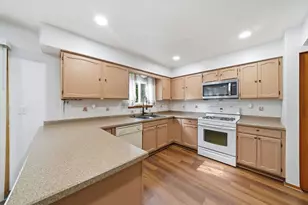 [Address not provided], Hanover Park, IL 60133 - Photo 9