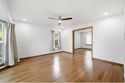 [Address not provided], Hanover Park, IL 60133 - Photo 5