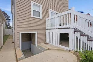 5337 W Barry Ave, Chicago, IL 60641 - Photo 33