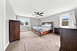 5337 W Barry Ave, Chicago, IL 60641 - Photo 17