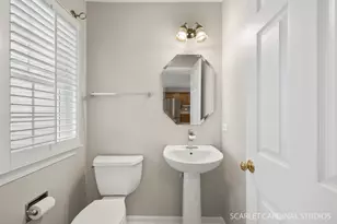 42 Egg Harbour Ct, Schaumburg, IL 60173 - Photo 9