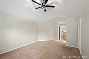 42 Egg Harbour Ct, Schaumburg, IL 60173 - Photo 13