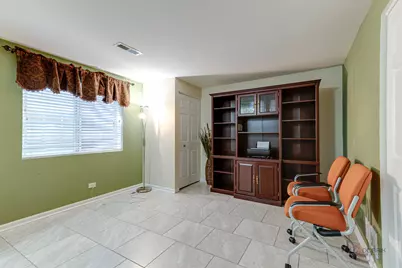 533 Plaza Place, Aurora, IL 60504 - Photo 31
