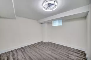 9722 S Ellis Ave, Chicago, IL 60628 - Photo 19