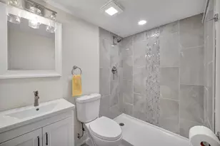 9722 S Ellis Ave, Chicago, IL 60628 - Photo 21
