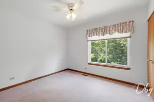 566 W Wildspring Rd, Round Lake, IL 60073 - Photo 33