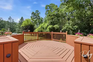 566 W Wildspring Rd, Round Lake, IL 60073 - Photo 7